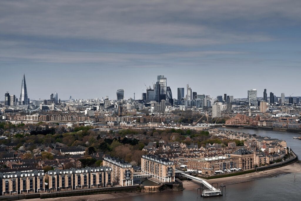 ivaivo-london-7965770_1920